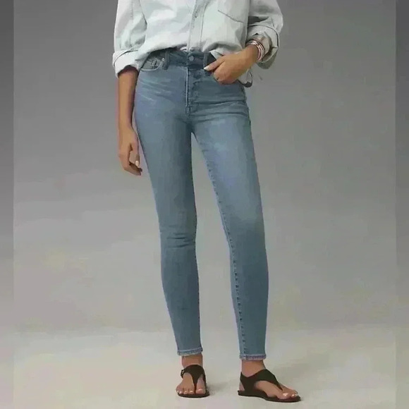 Good American Good Waist Women’s Jeans  Size 2 / 26 - Picture 1 of 9